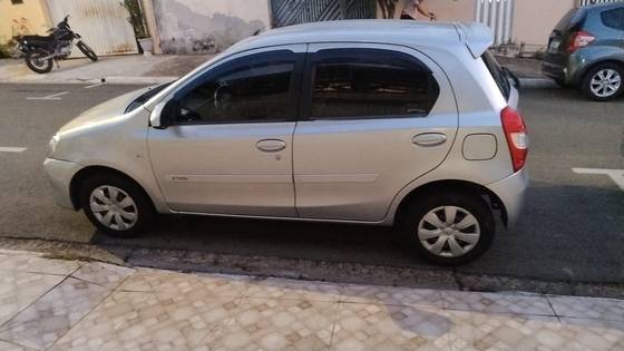 TOYOTA ETIOS 1.5 XLS 16V FLEX 4P MANUAL
